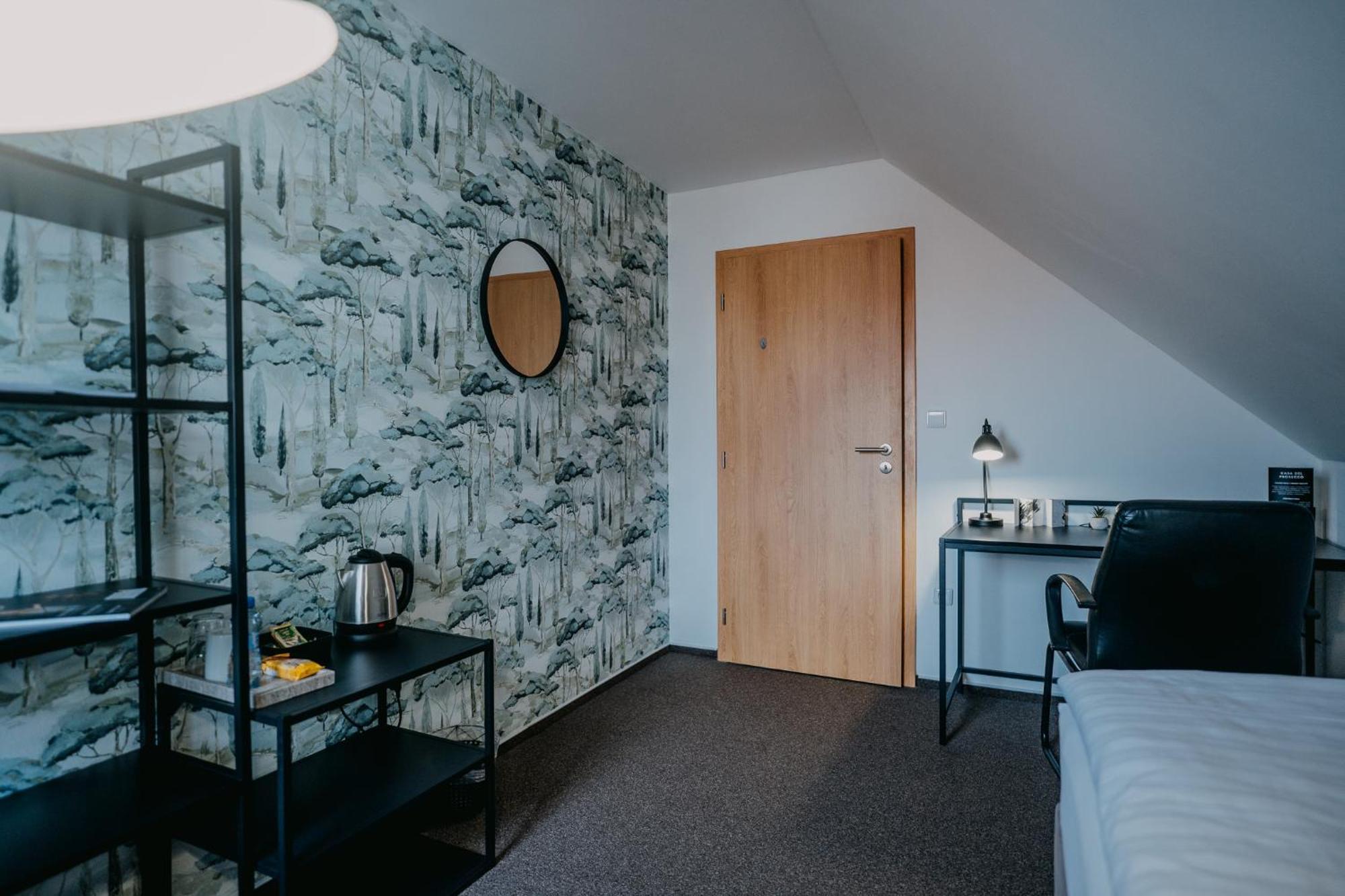 House Hotel Hradec Kralove Luaran gambar