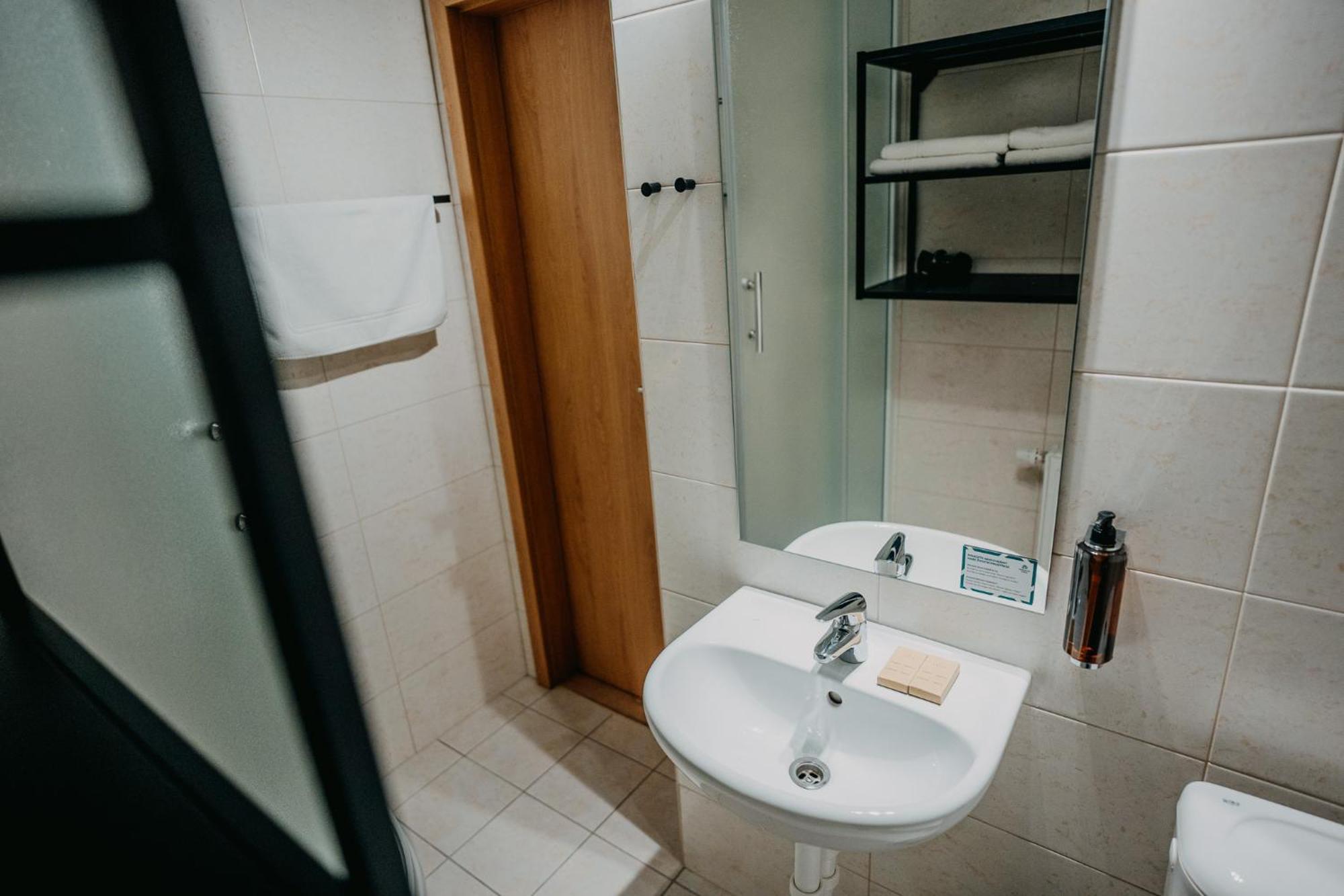 House Hotel Hradec Kralove Luaran gambar